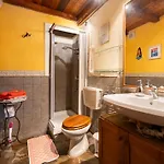 La Casa Nel Bosco-senza Auto Landhuis *