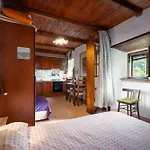 La Casa Nel Bosco-senza Auto Landhuis Ponte della Venturina