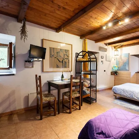 La Casa Nel Bosco-senza Auto Landhuis Ponte della Venturina