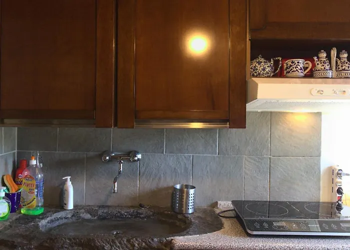 La Casa Nel Bosco-senza Auto Casa de Campo