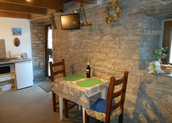 La Casa Nel Bosco-senza Auto Ponte della Venturina